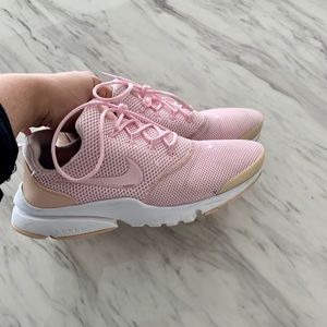 ❤️(SOLD)❤️ Pink Nike’s